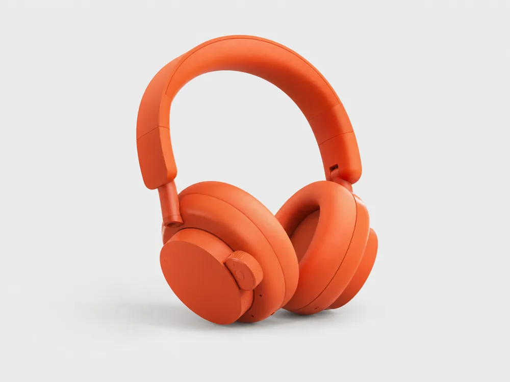 Visual editoriale di CMF Headphone Pro